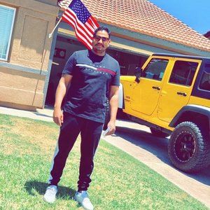 Meet your Posher, Davinder